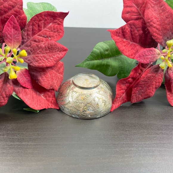 Antique Brass Round Bowl, Handcrafted Small Vessel, Vintage Solid Metal Dish, De - Picture 9 of 10